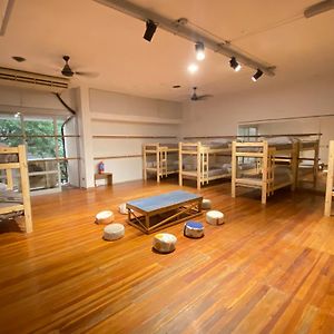 Dormitory Room Mixed